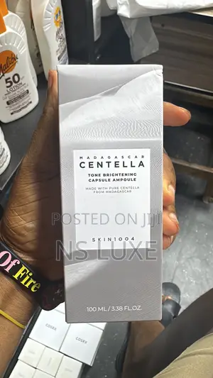 Skin1004 Madagascar Centella Tone Brightening Capsule Ampoule 100ml