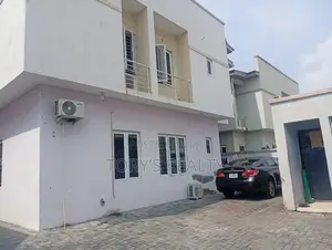 12bdrm Block of Flats in Lekki Phase 1 for sale