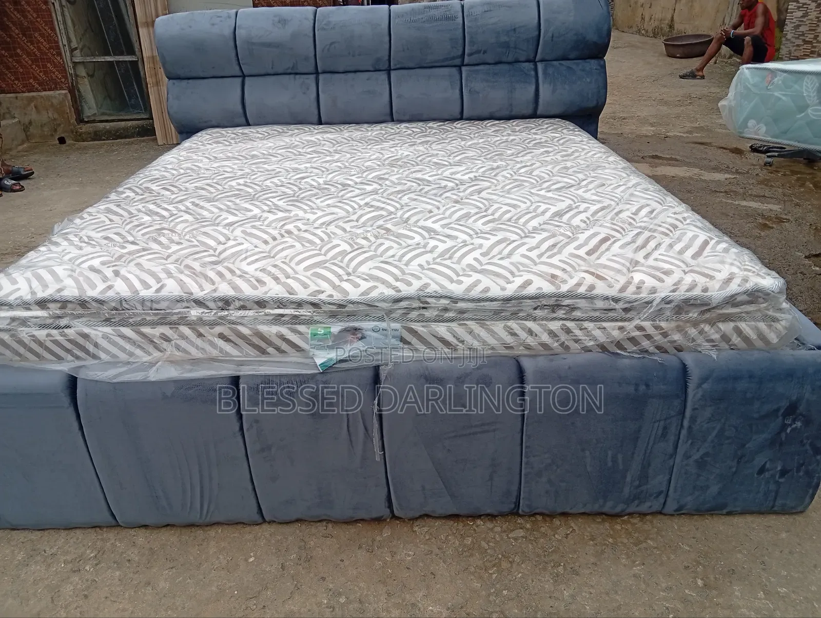 6/6 King Size Luxury Bed Frame
