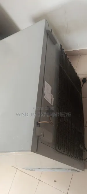 250 Liters Hisense Deep Freezer
