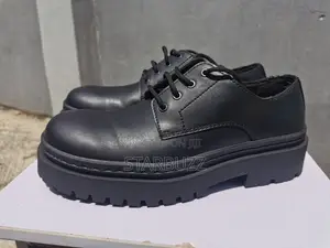 Zara Men's Chunky Lug-Sole Derby Shoes (Size 45) – Like New!
