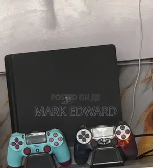 Ps4 Slim With Two Pads