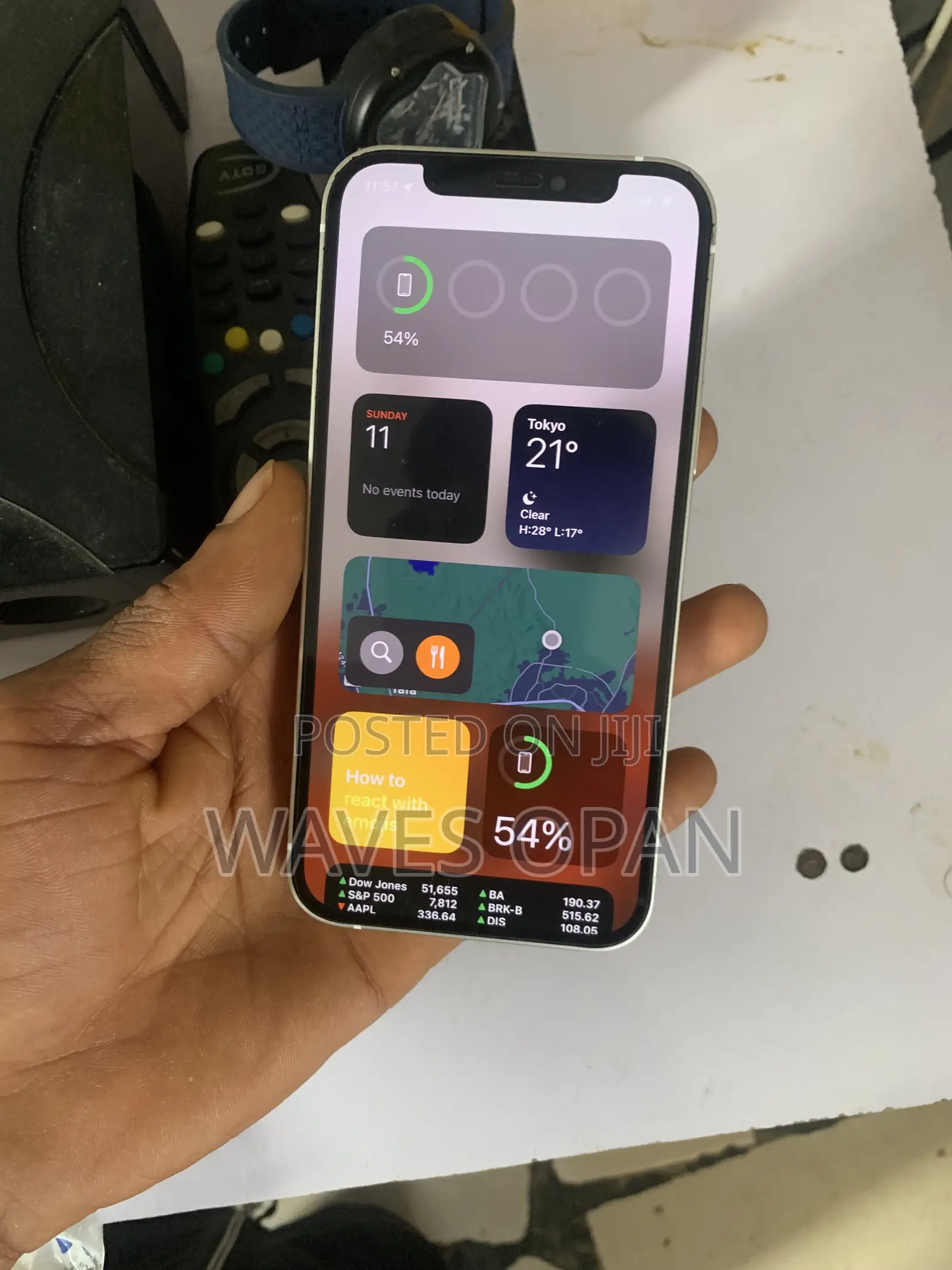 Apple iPhone 12 64 GB White