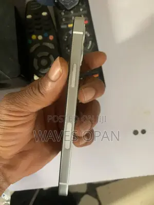 Apple iPhone 12 64 GB White