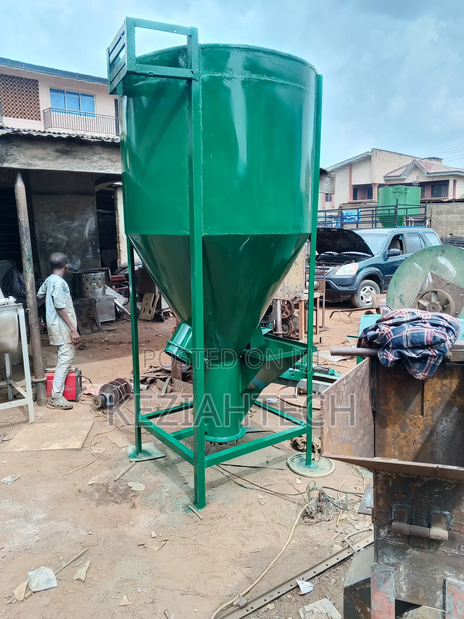 Poultry Feed Mixer Machine