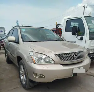 Lexus LX 470 Sport Utility 2006 Gold