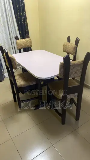 4 Seat Dining Table for Sale