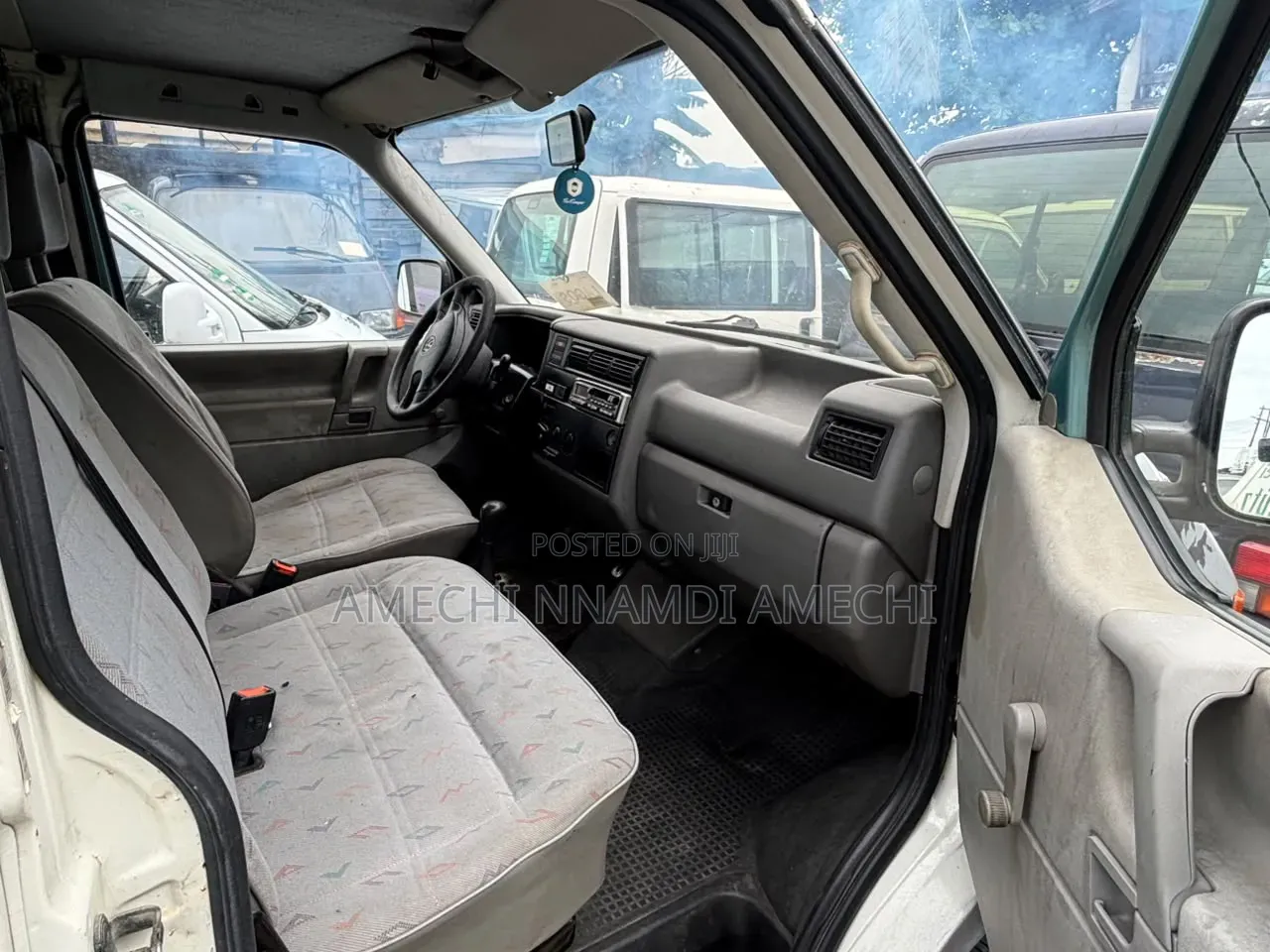Volkswagen Transporter 2005 White