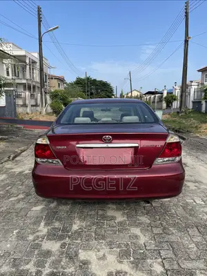 Toyota Camry LE 4dr Sedan (2.4L 4cyl 4A) 2004 Burgundy