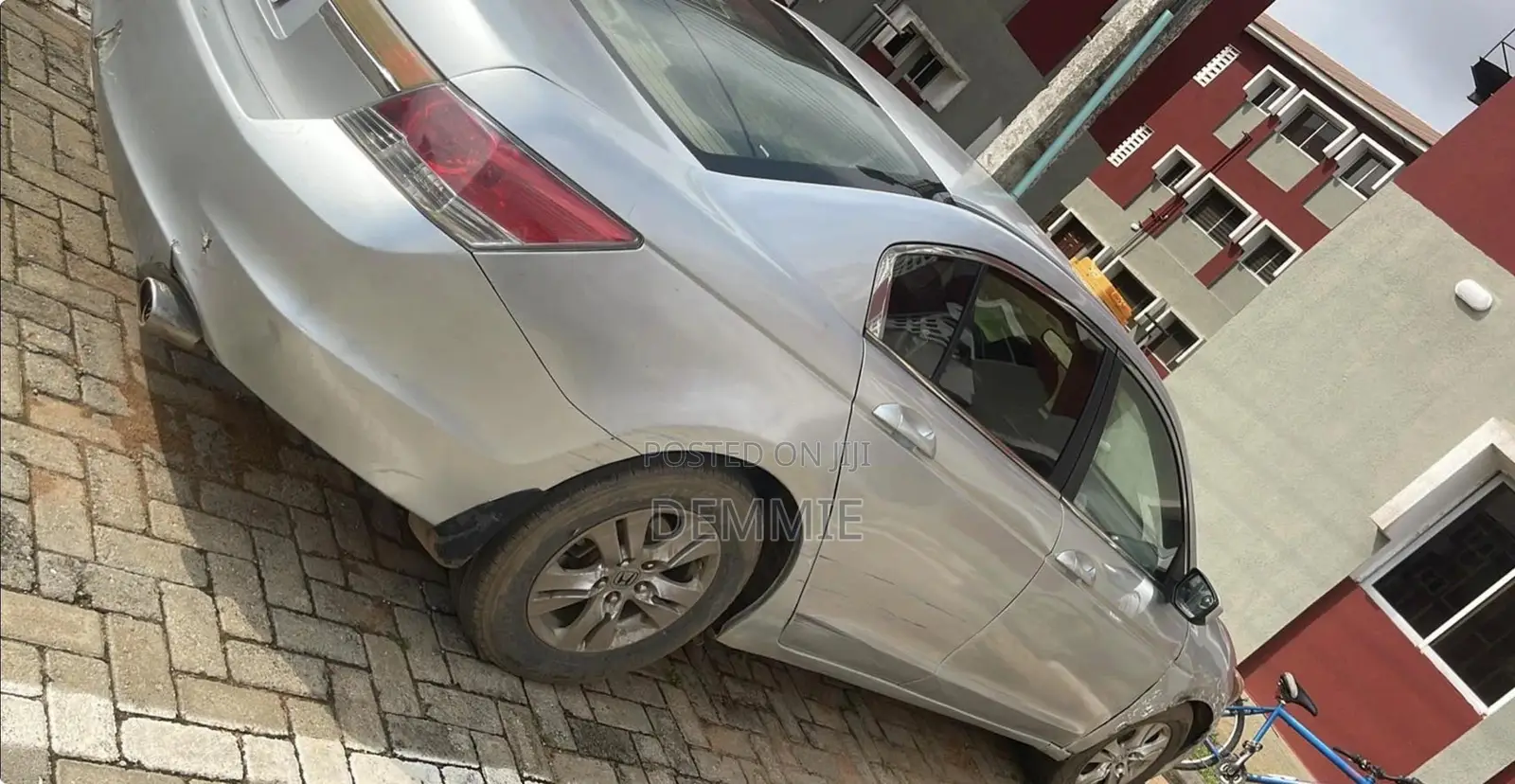 Honda Accord 2010 Silver