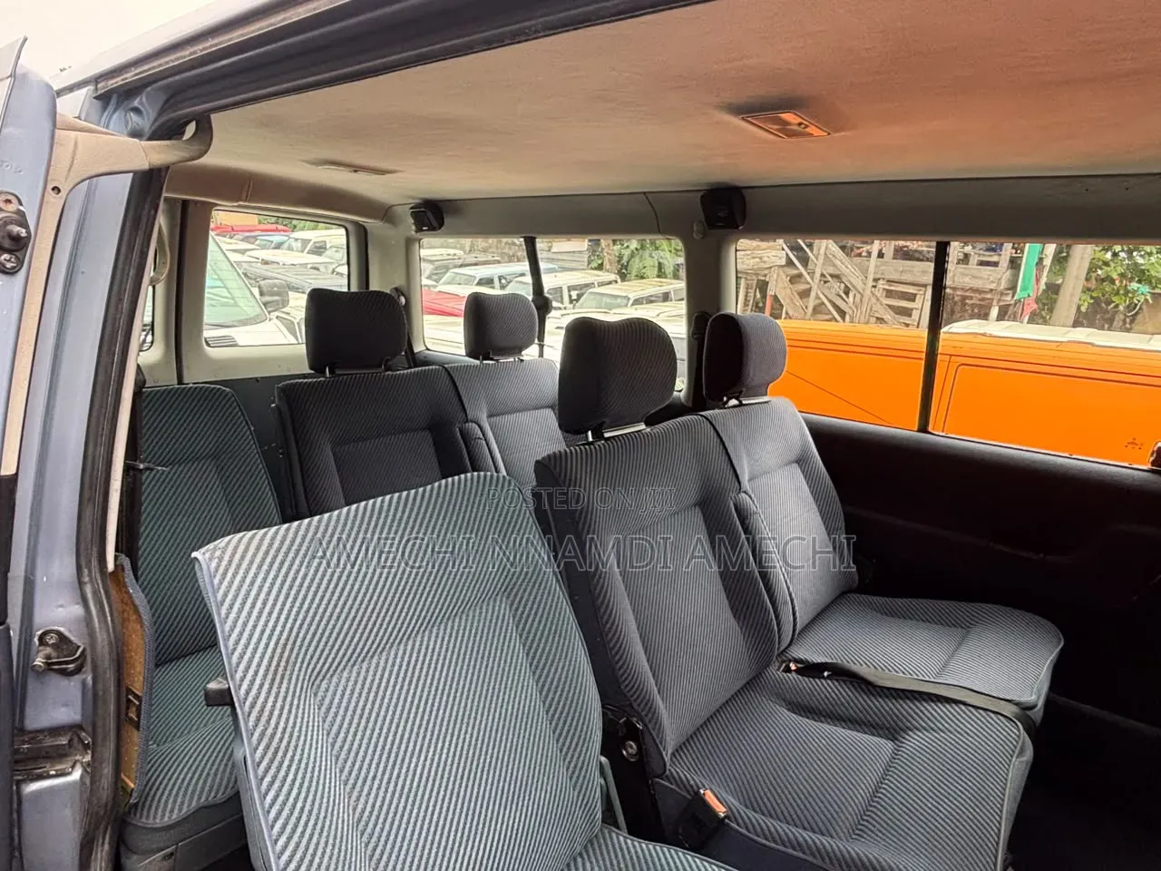 Volkswagen Transporter 2005 Orange