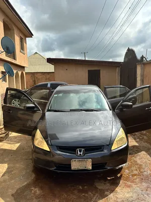 Honda Accord 2004 Gray