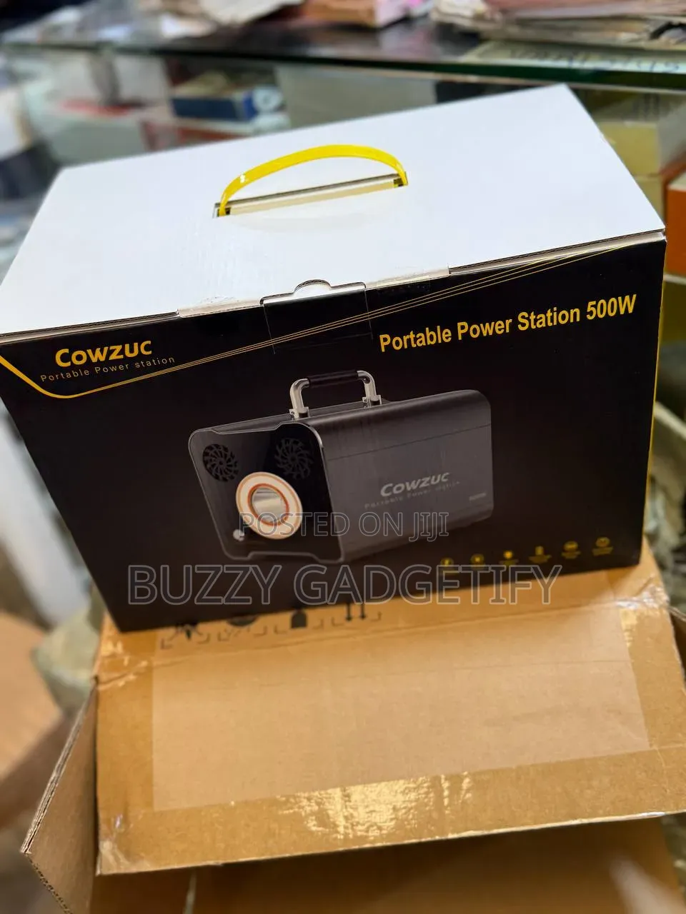 Portable Power Station / Solar Generator