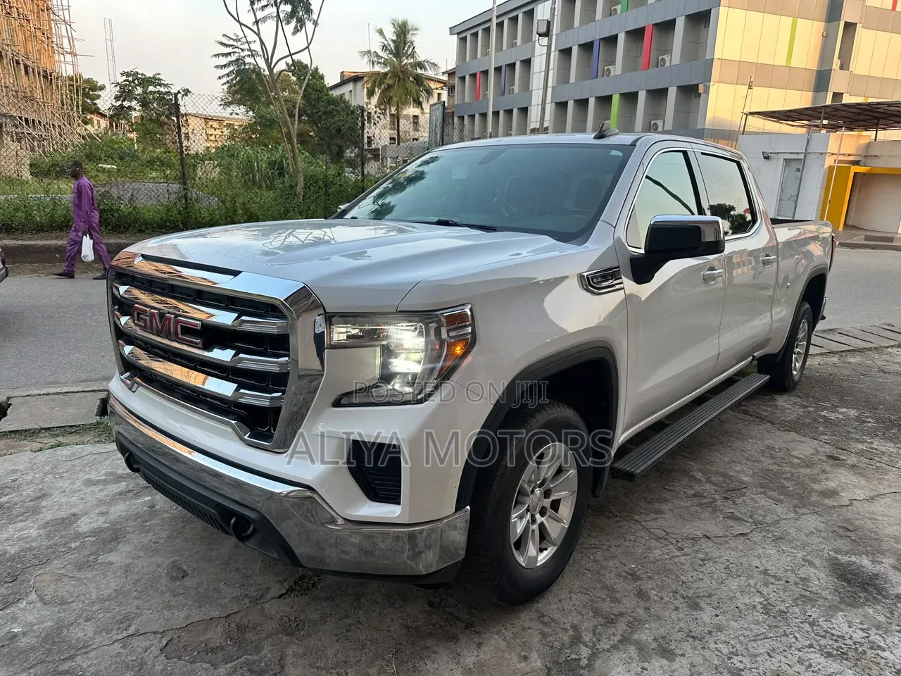 GMC Sierra 2020 White