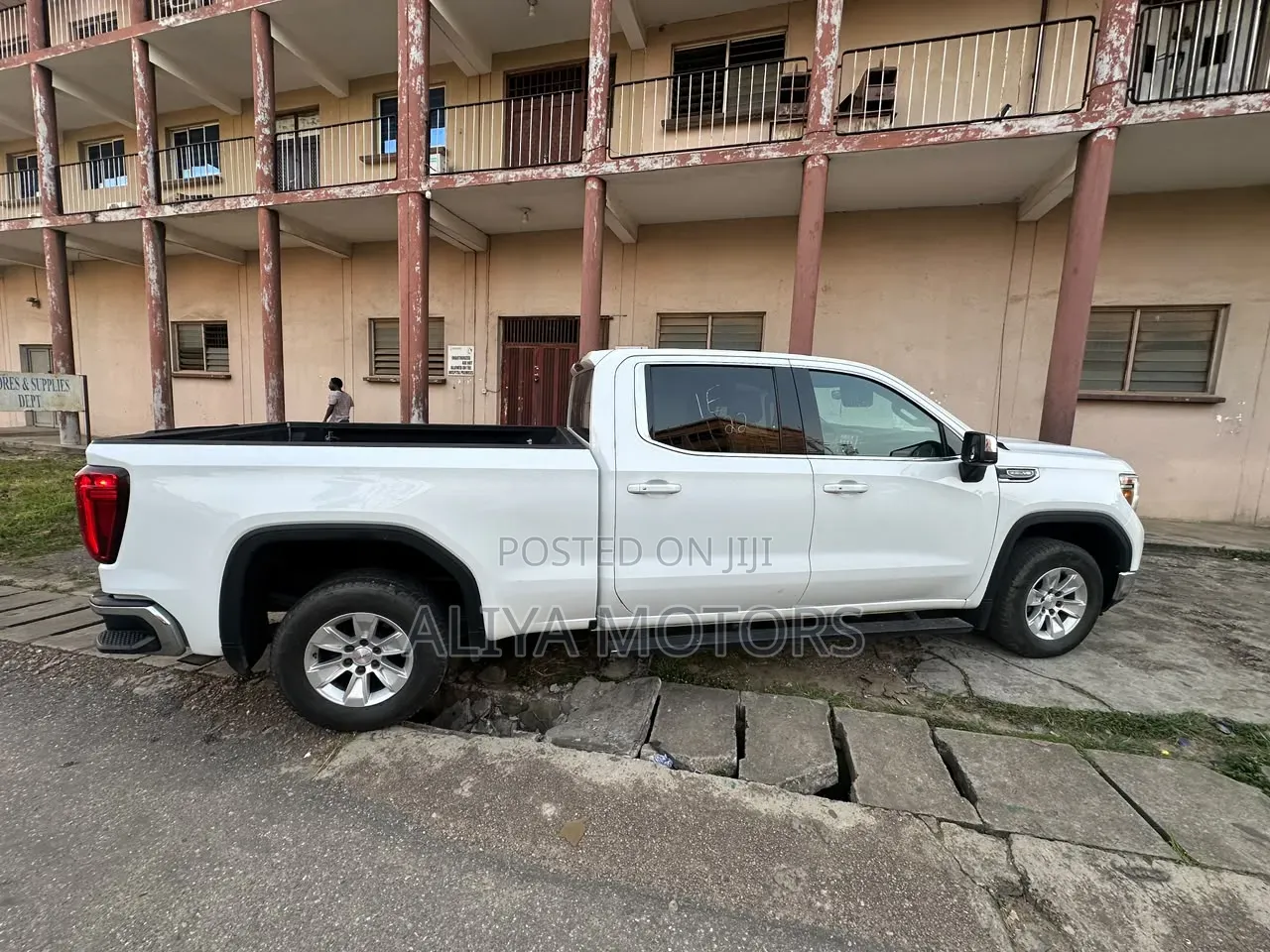 GMC Sierra 2020 White
