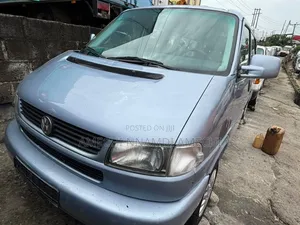 Volkswagen Transporter 2005 Blue