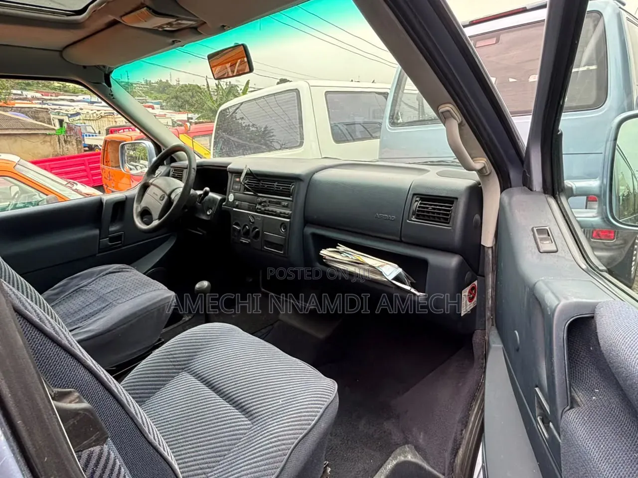 Volkswagen Transporter 2005 Blue