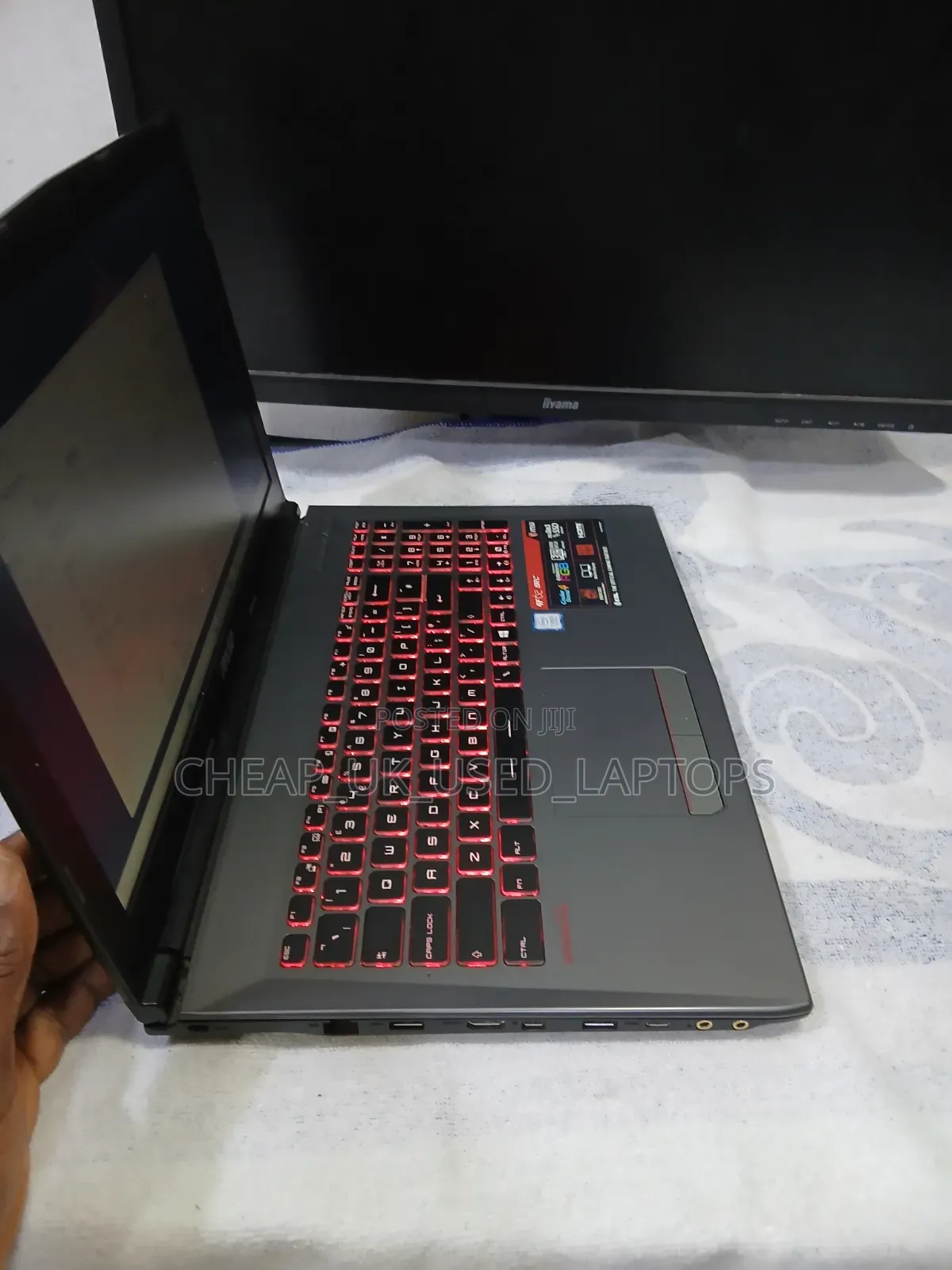 Laptop MSI 16GB Intel Core i5 HDD+SSD 1T