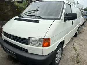 Volkswagen Transporter 2005 White