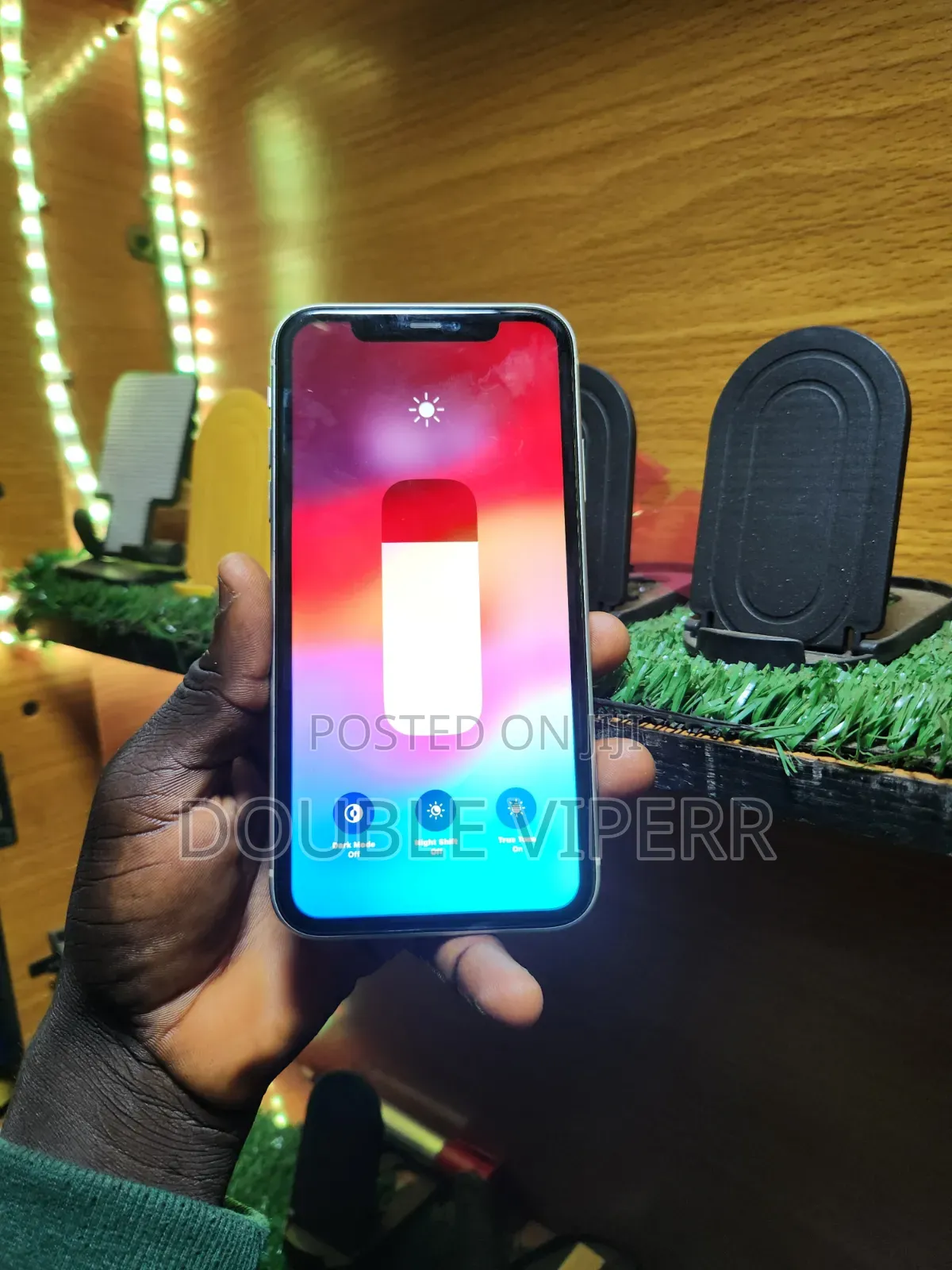 Apple iPhone 11 64 GB White