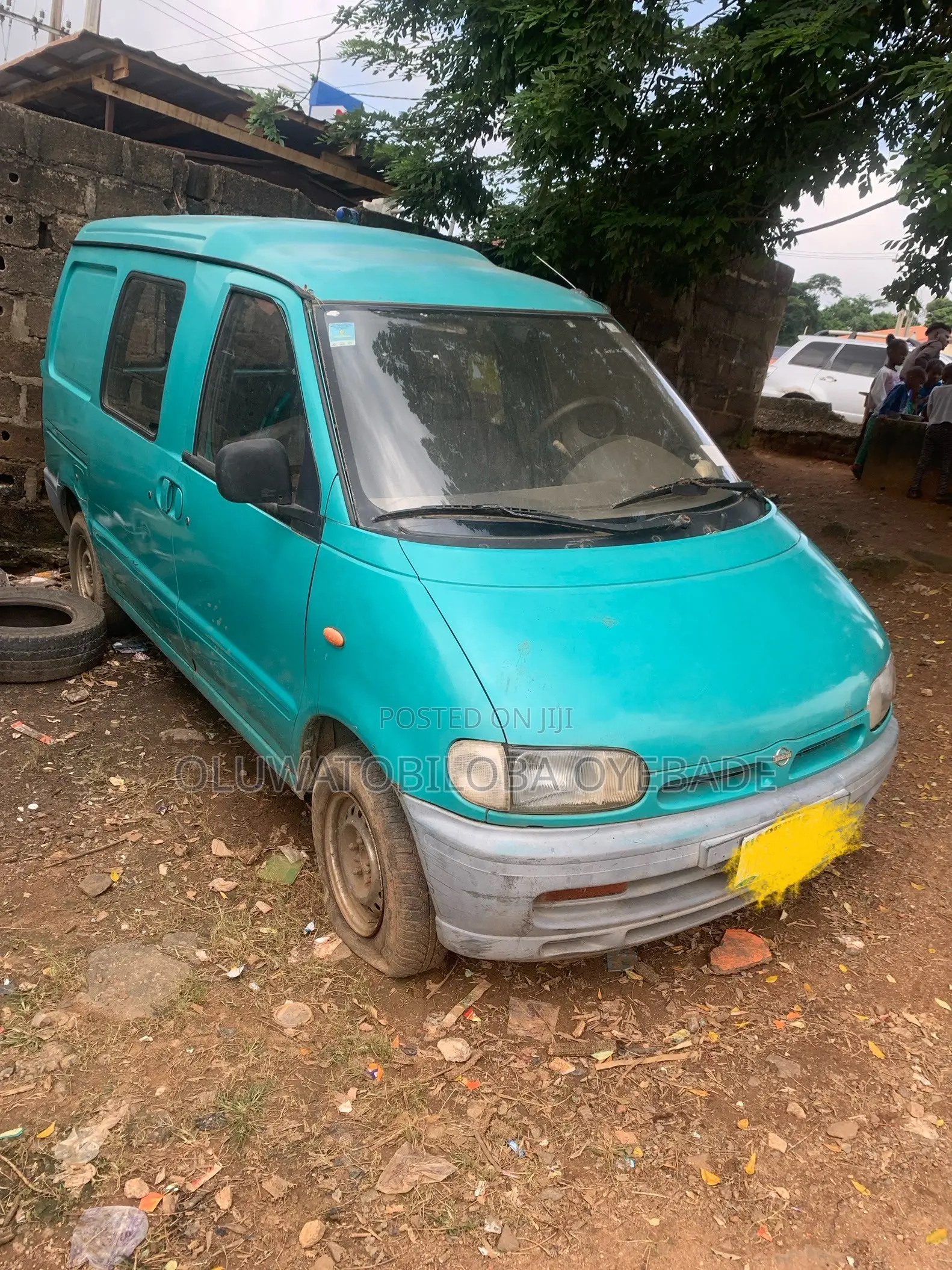 Nissan Caravan (Urvan) 2006 Green