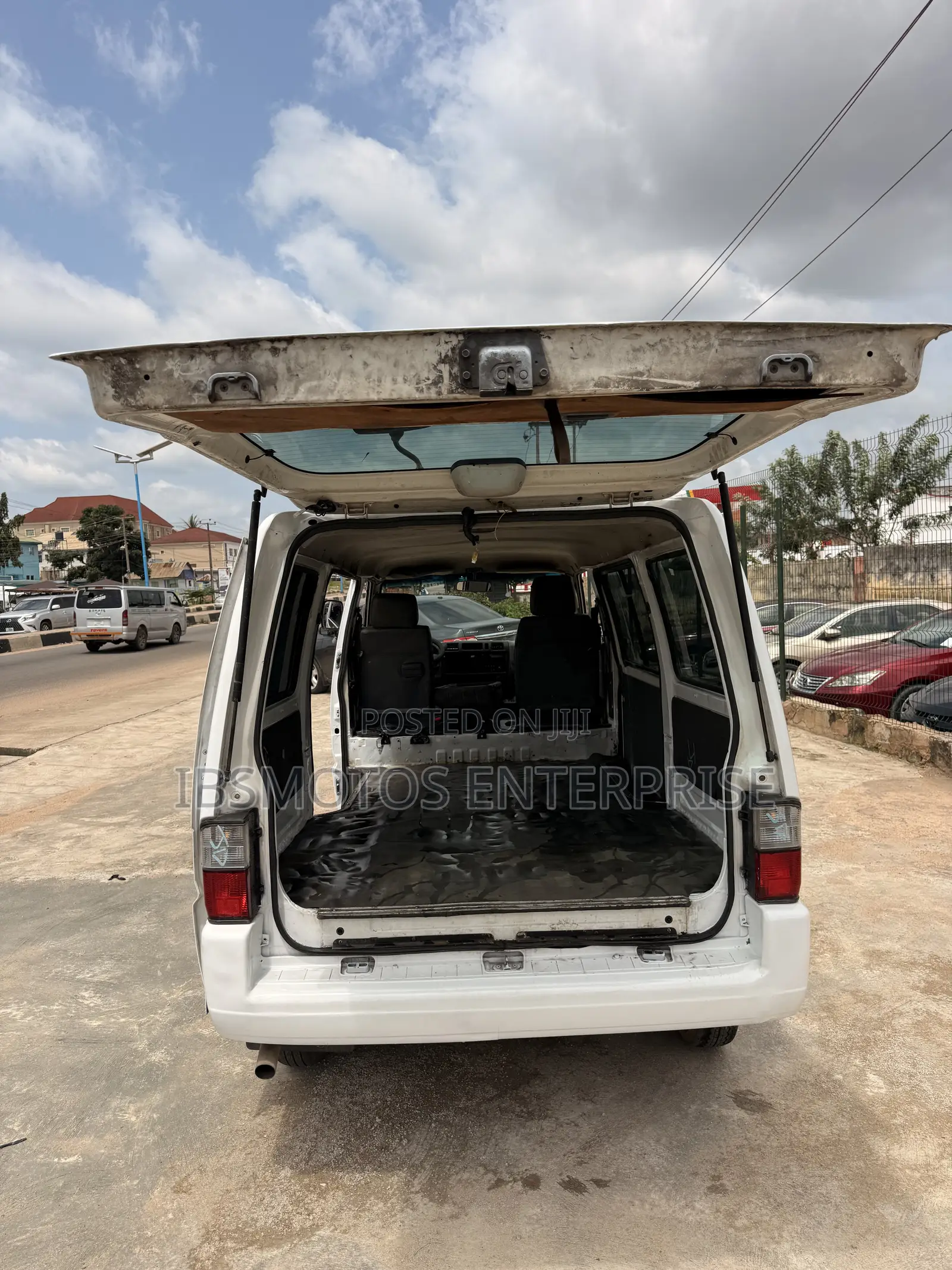 Mazda Bongo 2007 White