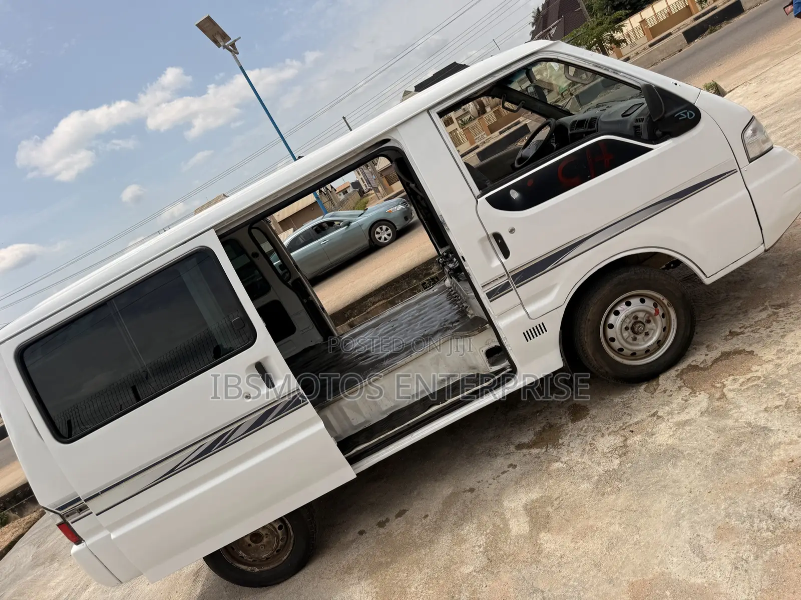 Mazda Bongo 2007 White