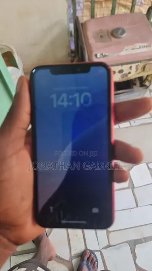 Apple iPhone XR 128 GB Red