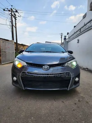 Toyota Corolla S Premium 4dr Sedan (1.8L 4cyl CVT) 2015 Gray