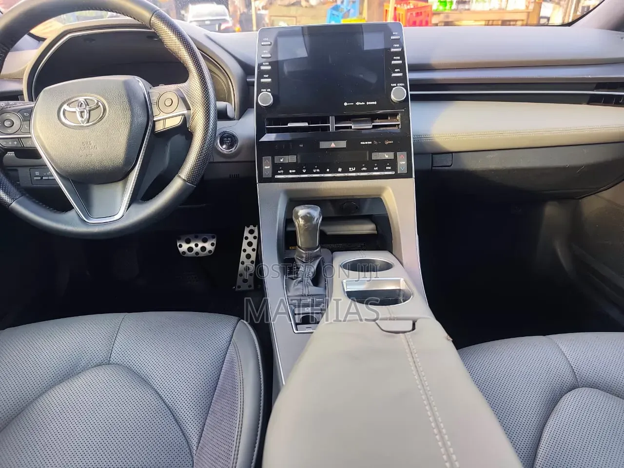 Toyota Avalon 2019