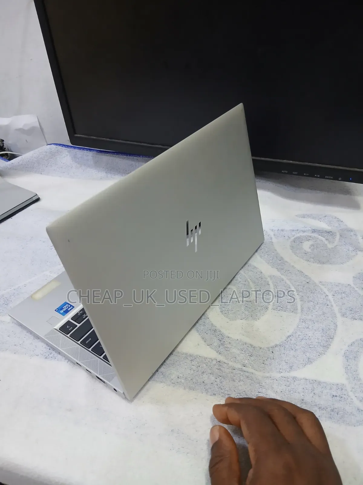 Laptop HP EliteBook 830 G8 8GB Intel Core i7 SSD 512GB