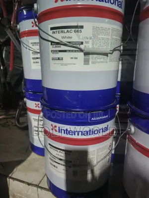 International Interlac 665 White Dealer