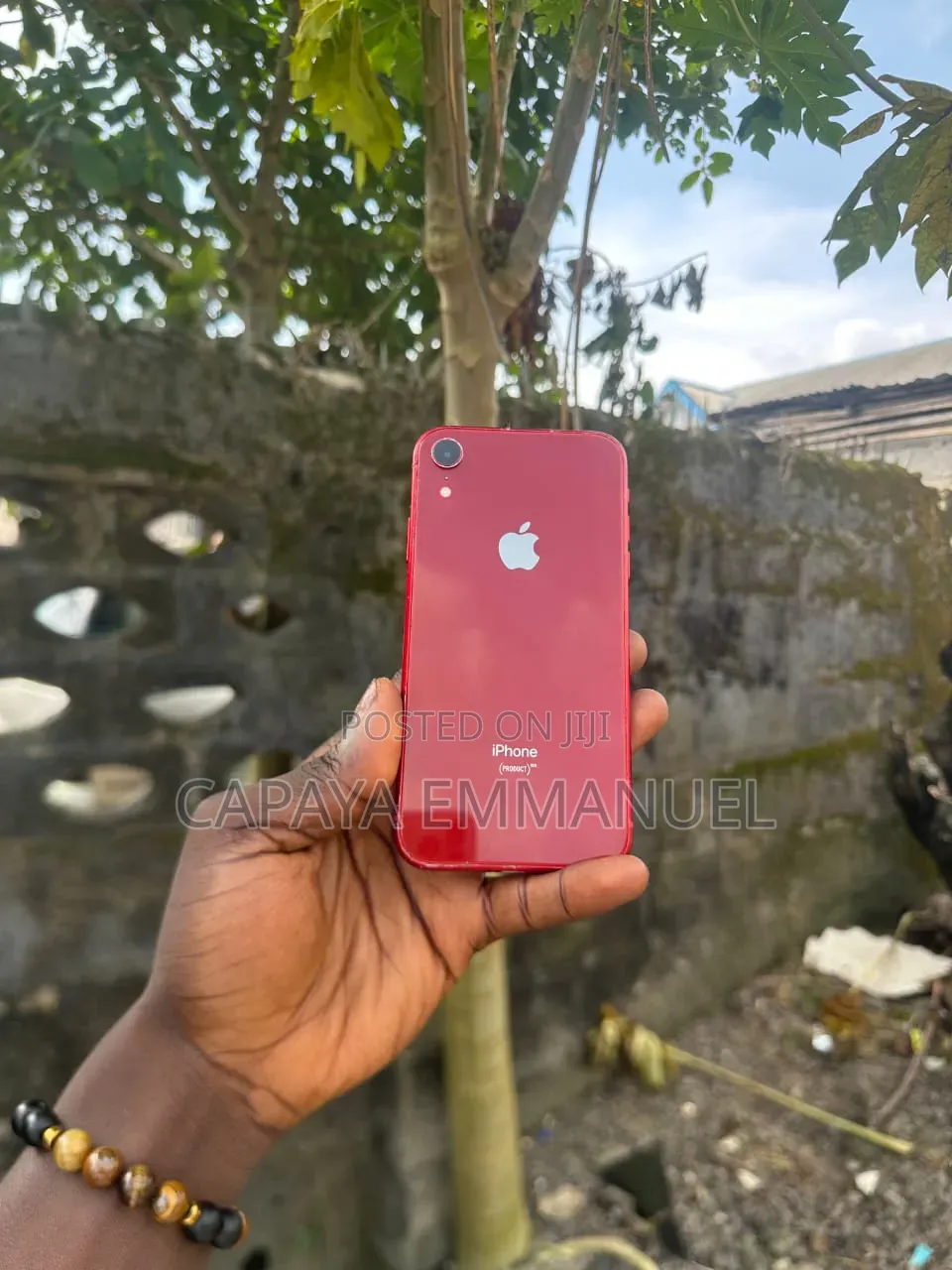 Apple iPhone XR 64 GB Red