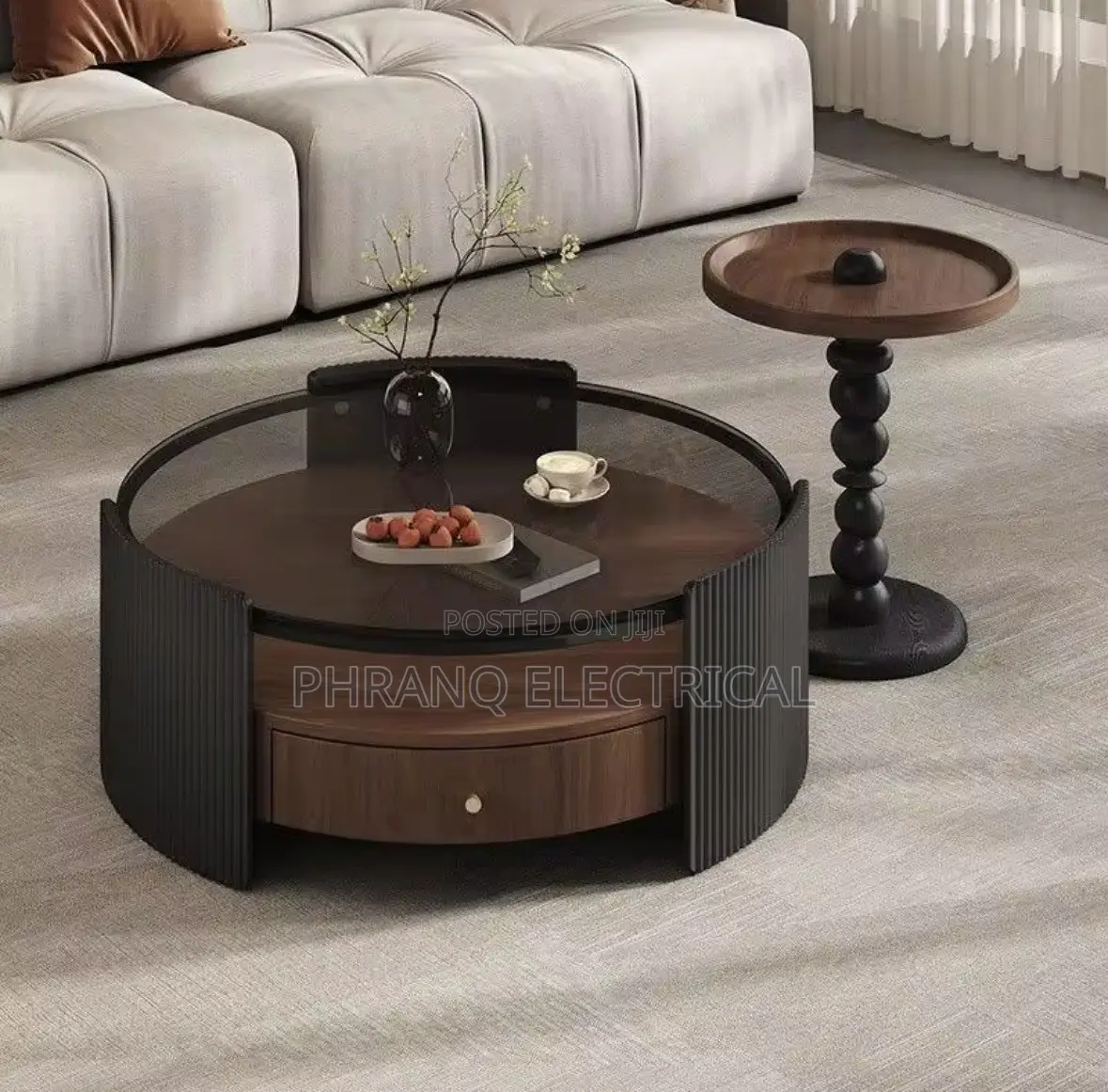 Modern Simple Round Coffee Table