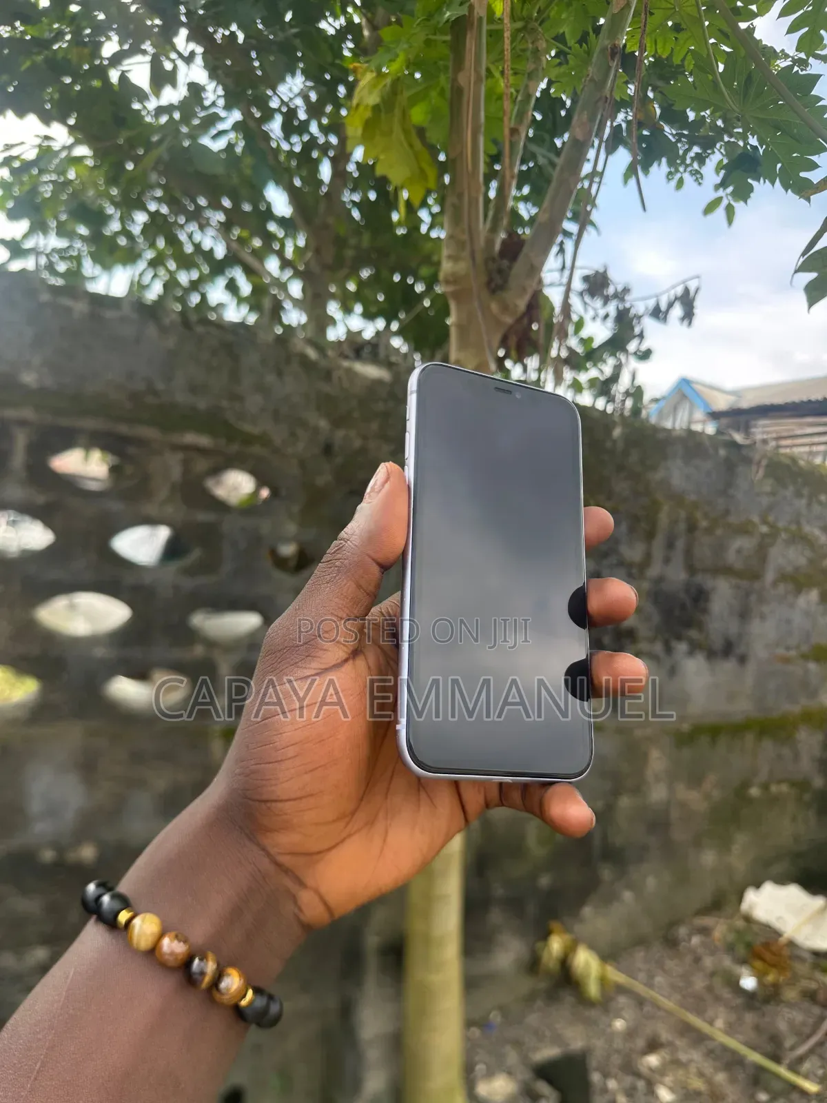Apple iPhone 11 64 GB