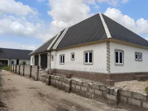 5bdrm Bungalow in Abraka, Ethiope East for sale