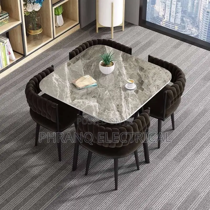 Light Luxury Extendable Foldable Dining Table Set