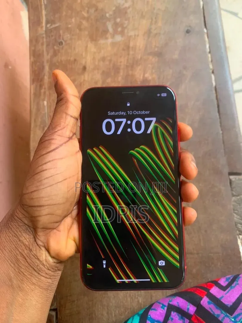 Apple iPhone XR 128 GB Red