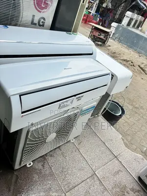 Hisense White Inverter AC