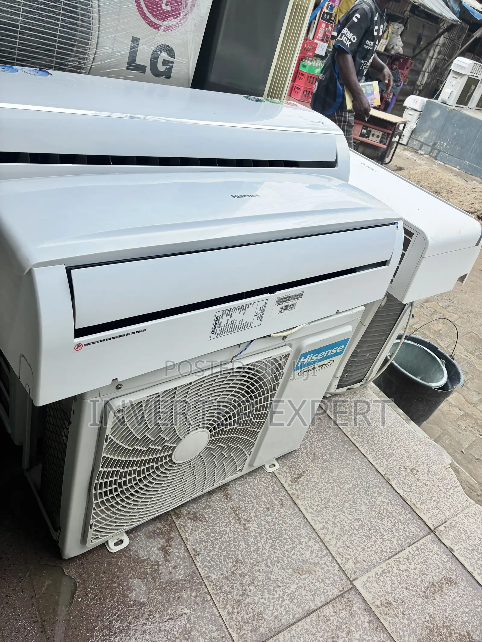 Hisense White Inverter AC
