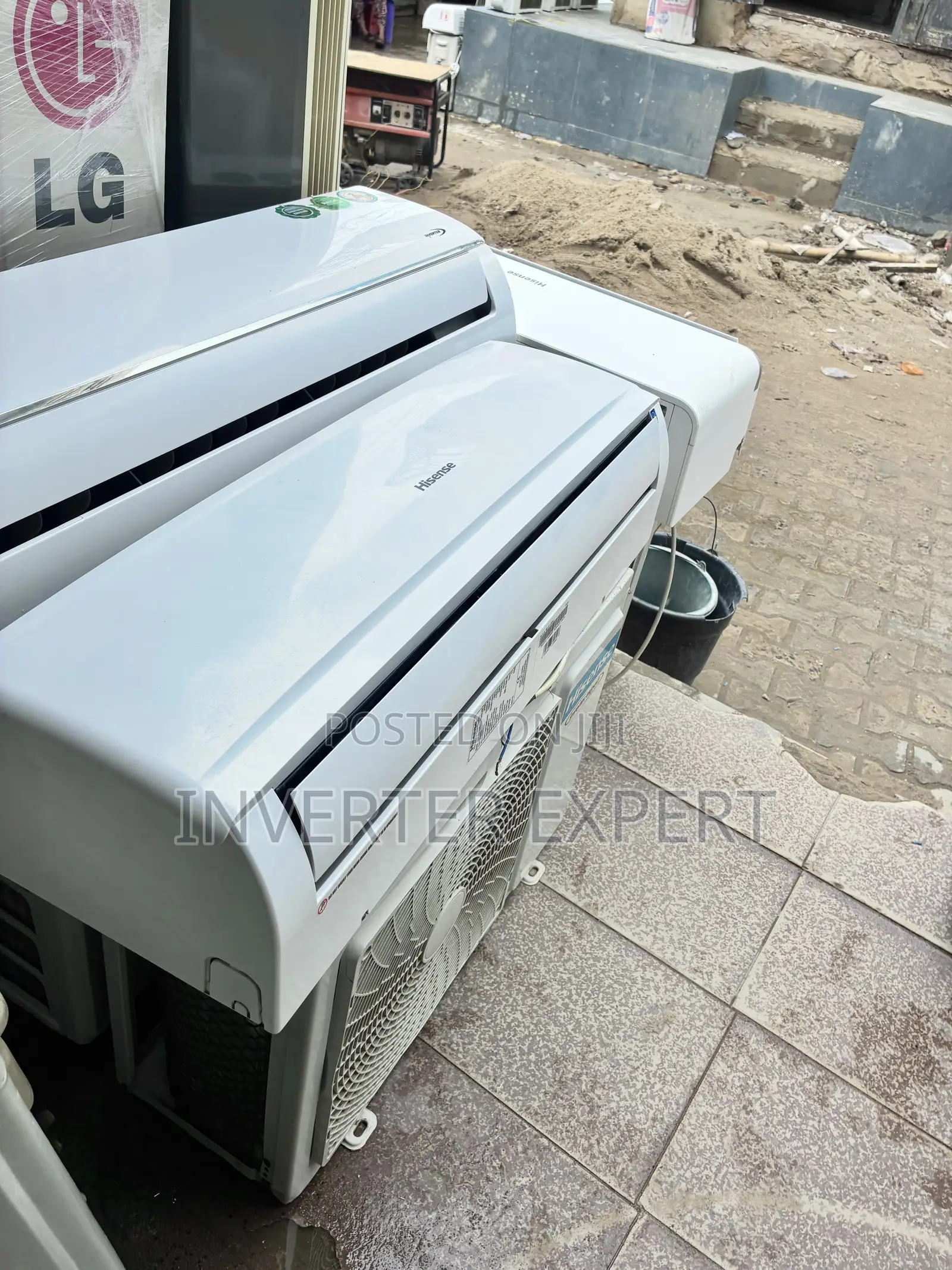 Hisense White Inverter AC