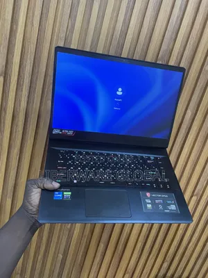 Laptop MSI Vector GP66HX 12UGS 16GB Intel Core i7 SSD 512GB