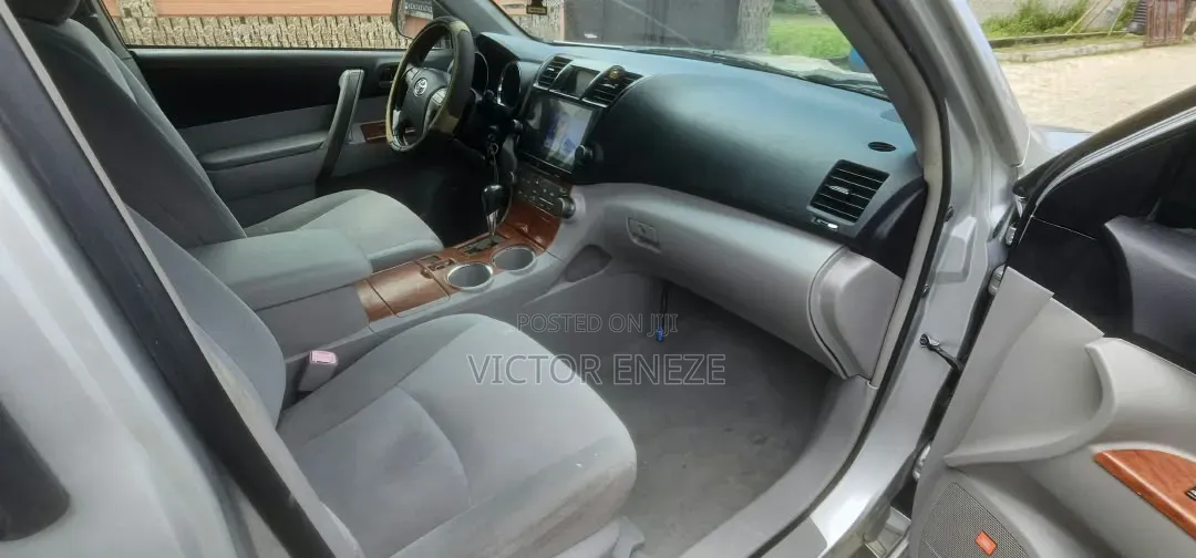 Toyota Highlander 2008 Silver