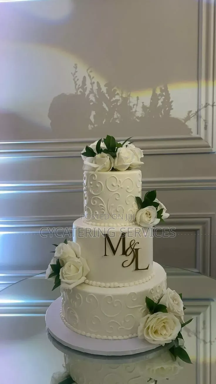 Affordable 3 Step Wedding Cake