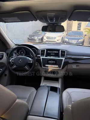 Mercedes-Benz M Class ML350 4MATIC 4dr SUV AWD (3.5L 6cyl 7A) 2015