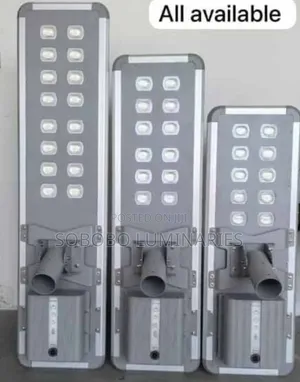 100w Wakatek Solar Street Light