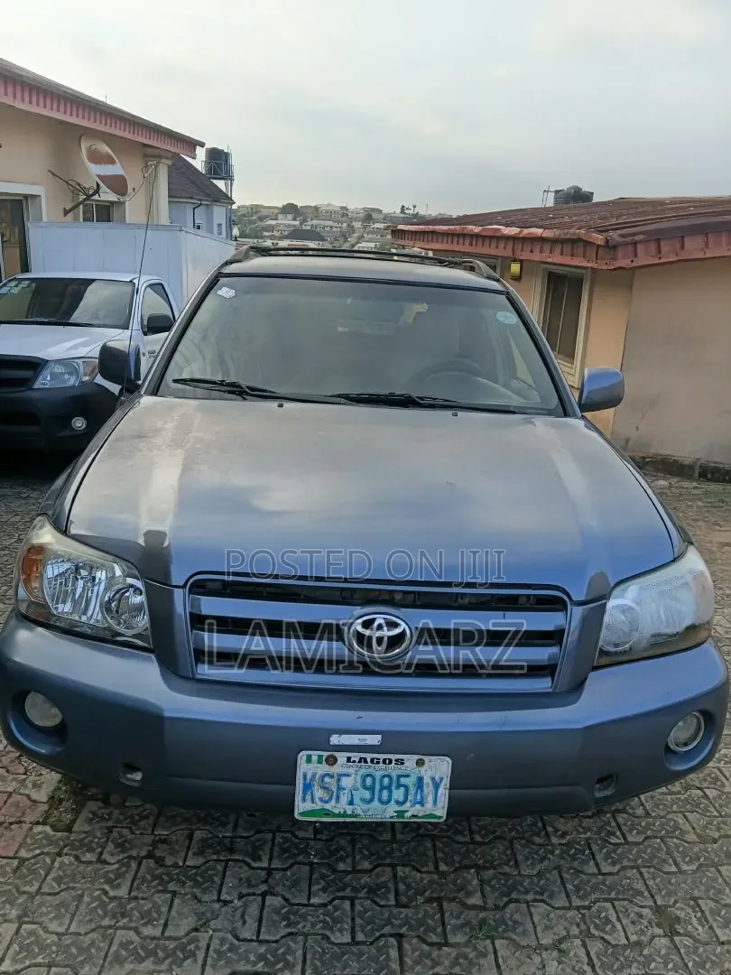 Toyota Highlander 2005 Blue