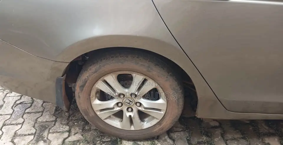 Honda Accord 2.4 EX-L Automatic 2008 Gold