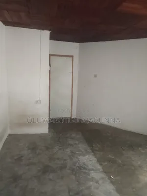 1bdrm Apartment in Enihostel, Akinyele for rent