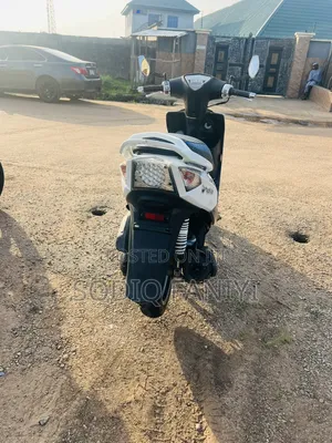 Kymco 2017 White